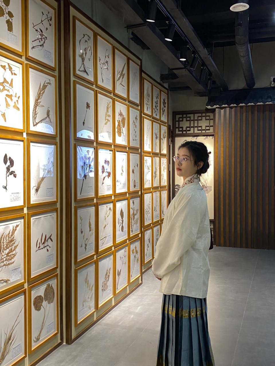 原来汉服也可以那么日常啊 今天受常熟中医药博物馆的邀请去欣赏馆里