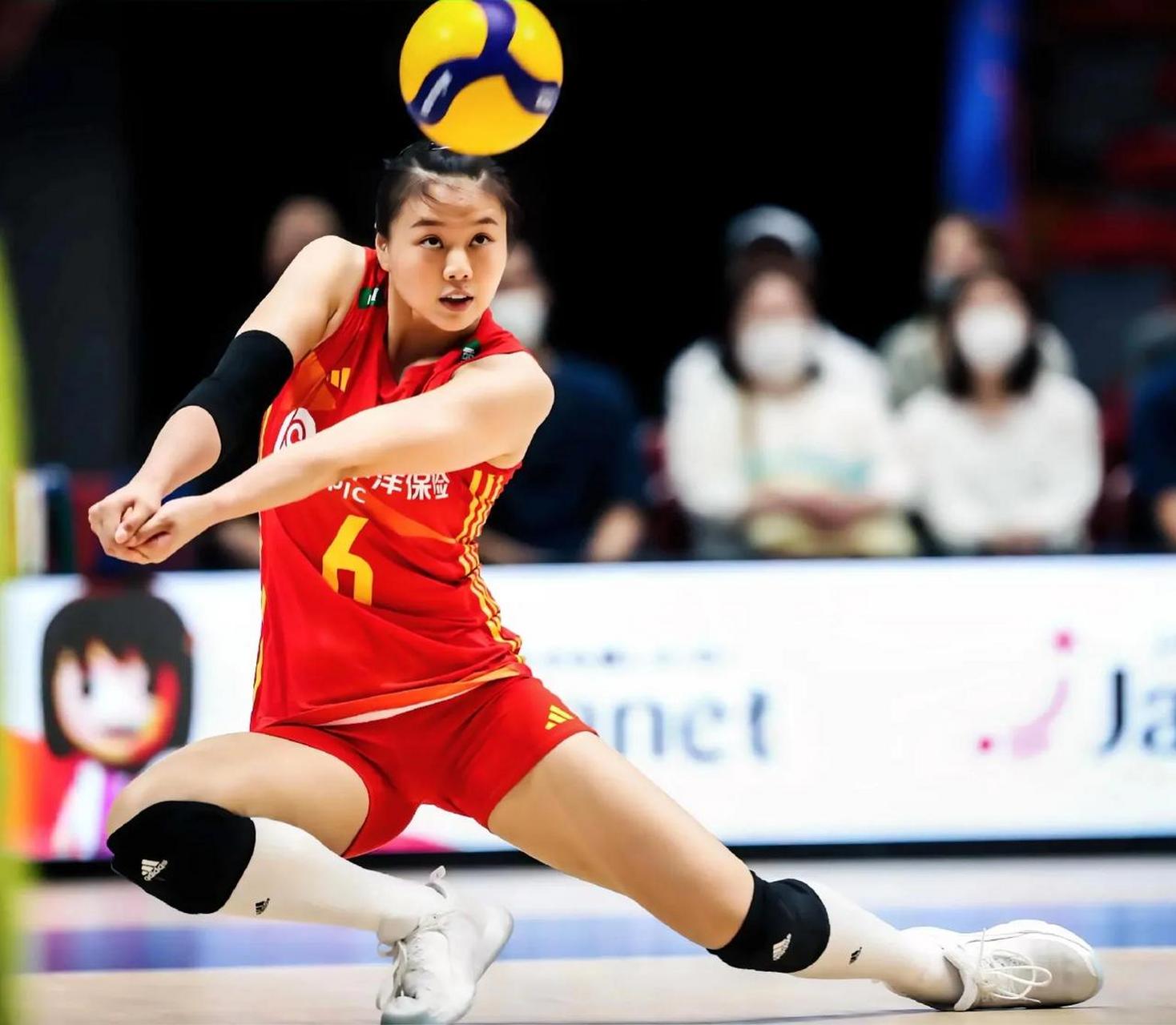 中国3:1胜荷兰,龚翔宇扣球0效率.