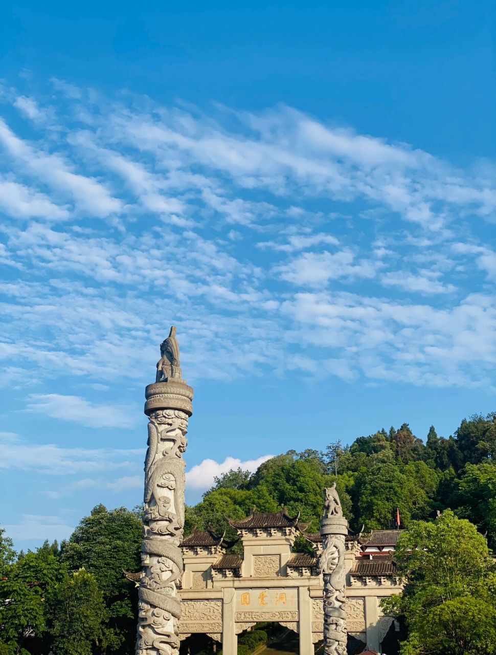 四川安岳|圆觉洞石刻景区 圆觉洞是国家级文物保护单位.