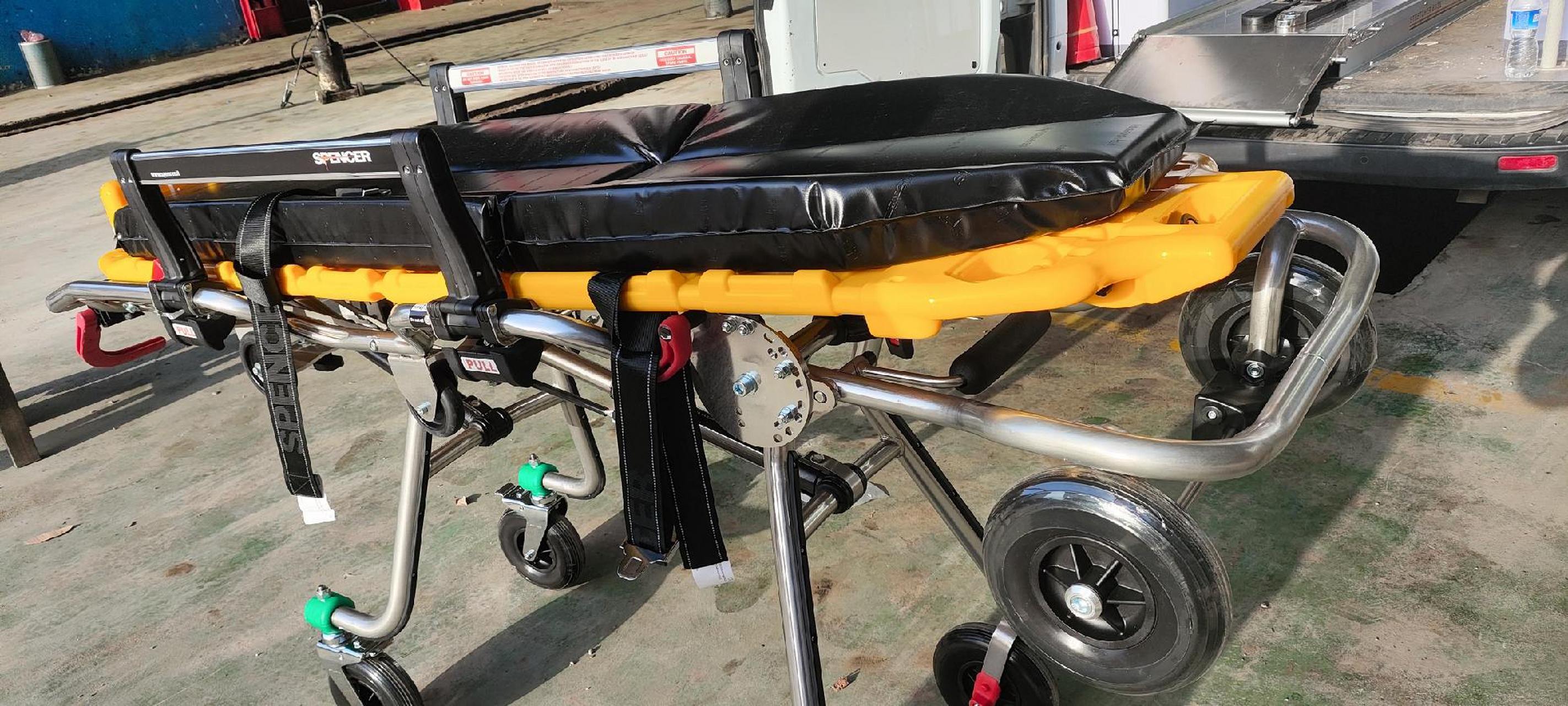 已经不足以满足日常使用需求,现更换意大利spencer 自动上车担架,该