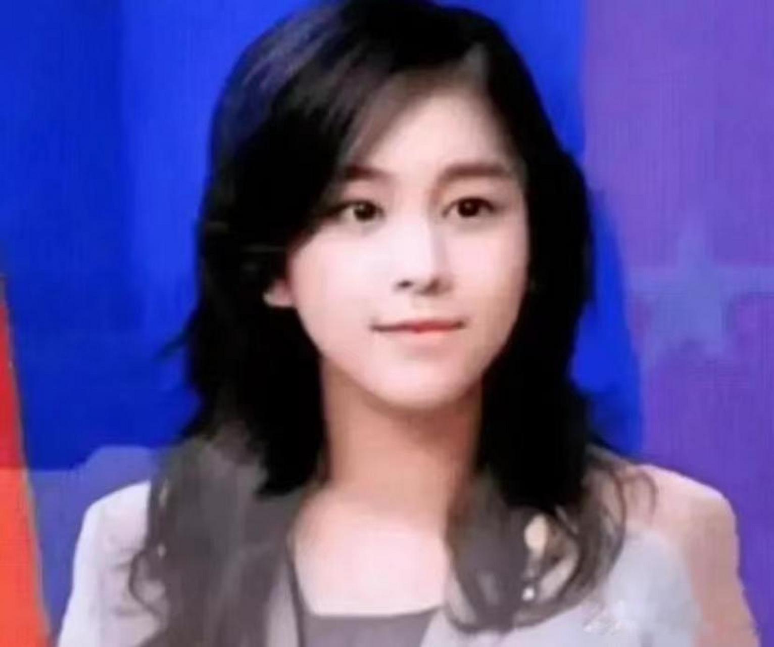 【老照片】外交部的女神,华姐姐年轻时候真的比明星漂亮.