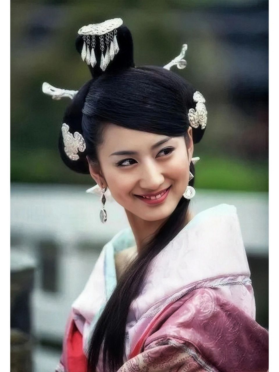 母仪天下 | 赵合德 郭珍霓在电视剧《母仪天下》中饰演赵合德