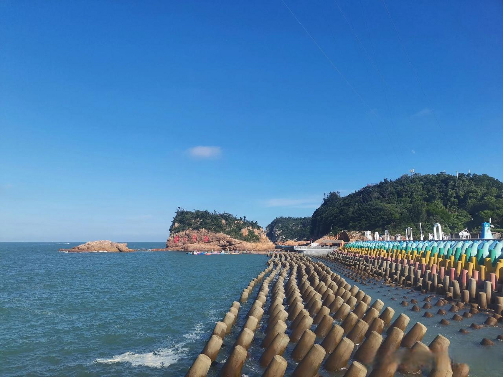 温州洞头小洱海去过了,海景挺美的.