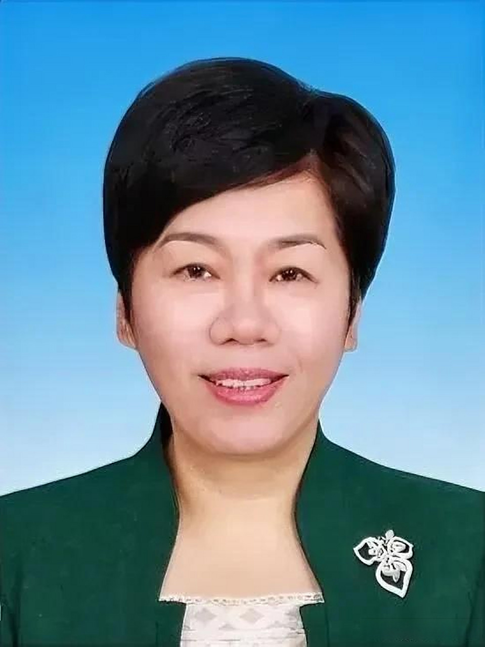 陈奕君任广西壮族自治区党委常委:陈奕君是高校培养出来的干部,在宁波