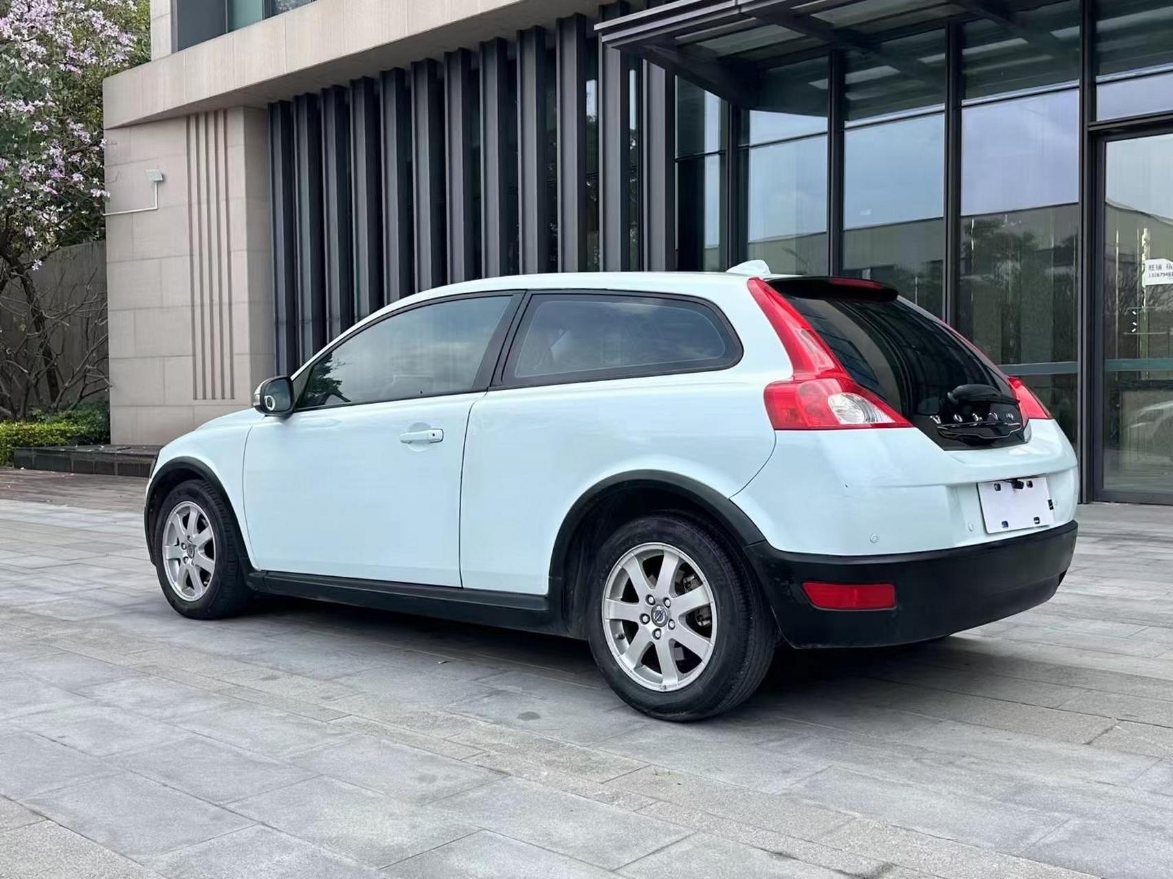 沃尔沃c30,两门四座轿跑,2.0自动豪华版,精品车况,整车进口