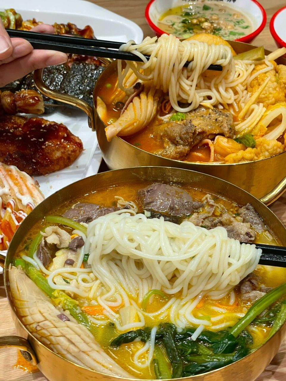 前几天在乐客城逛街发现的一家 很适合一人食的宝藏米线小店!