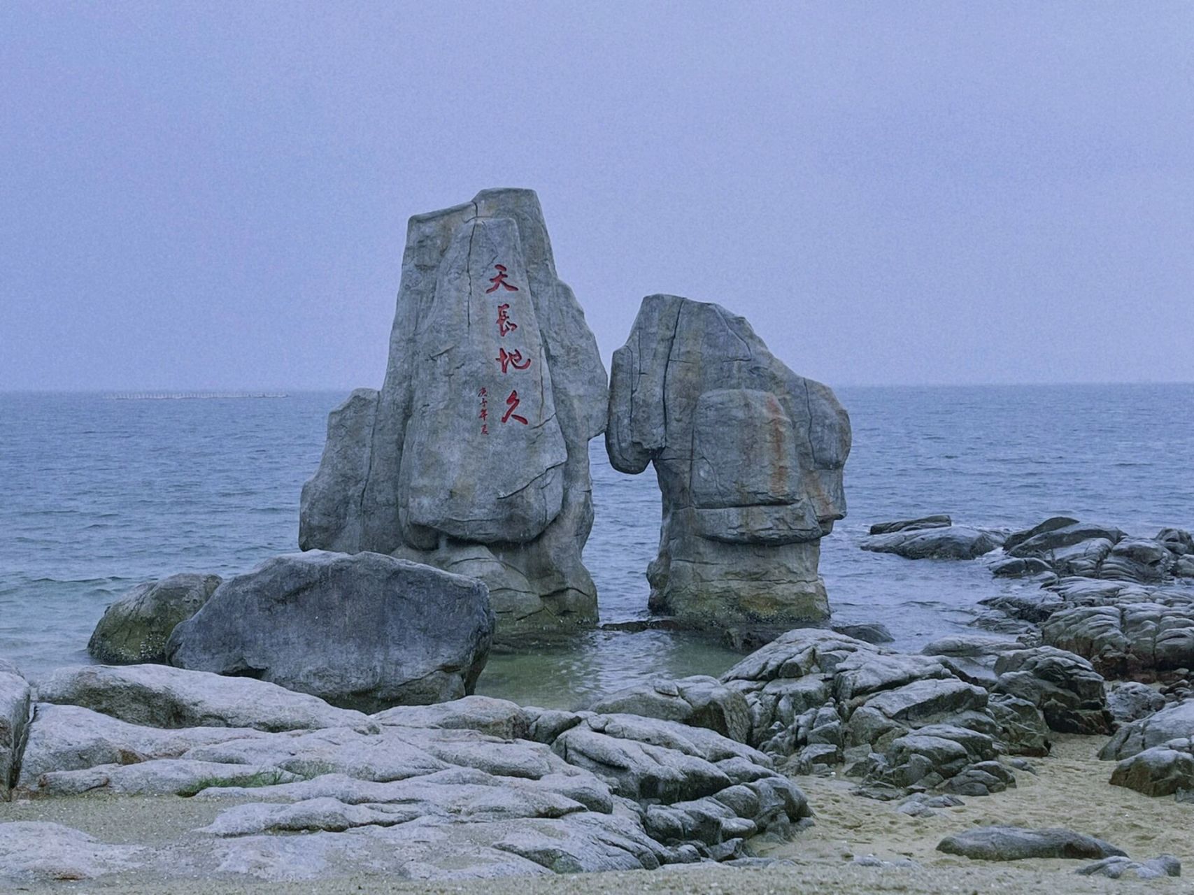 大梅沙海滨公园|地铁2/8号线|盐田港西a1口 交通:地铁到盐田港西a1口
