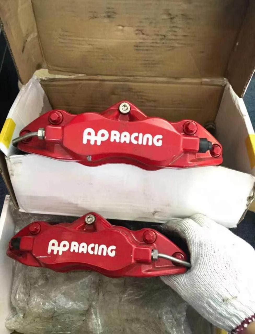 二手ap刹车卡钳!到货几对