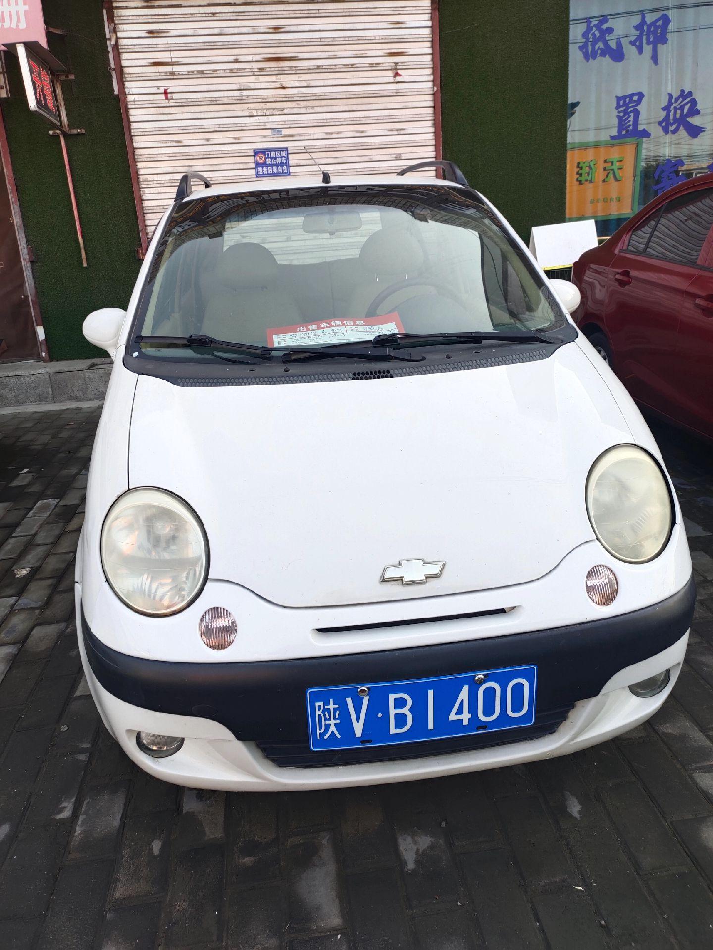 11年雪佛兰乐驰,1.0排量,六万多公里.精品车况,省油.