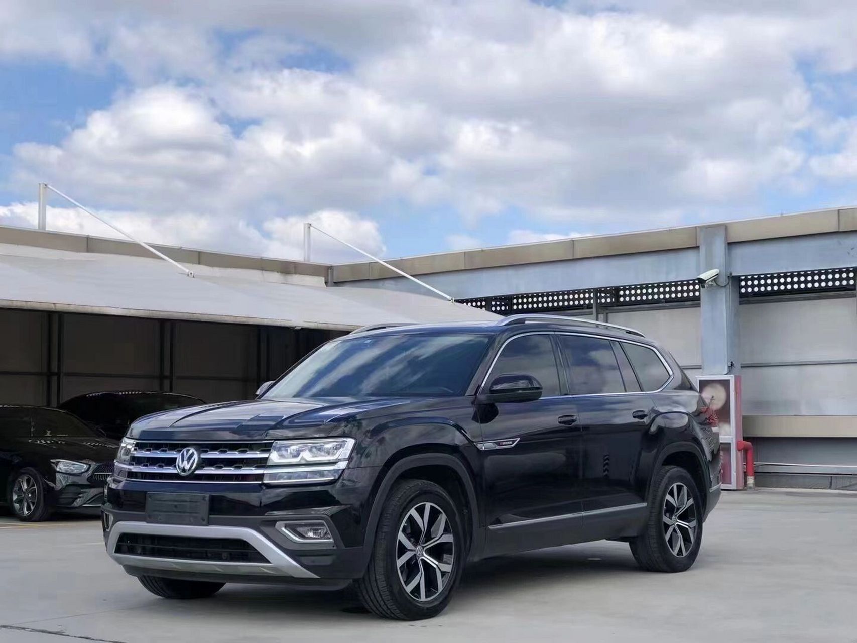 58w 18年大众途昂,380四驱豪华版,本地一手,全车原版仅两片补漆,9万多