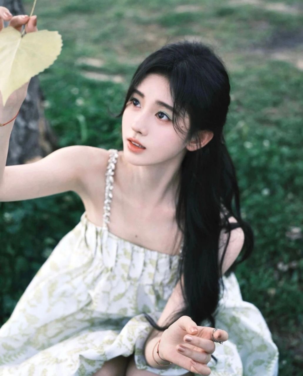 鞠婧祎超仙气照片头像 全是精品哦 (一) 最近ta(鞠)更新了许多