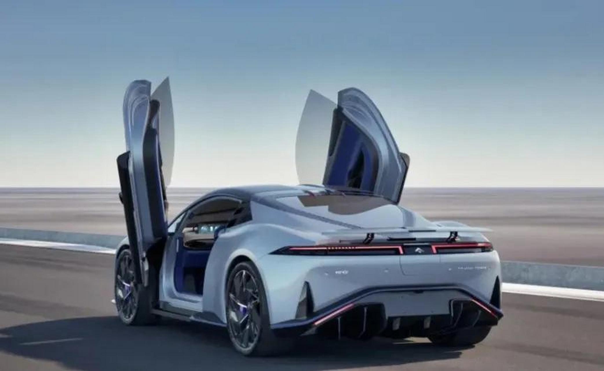 我第一辆车是2011年买的,现在已经12年了,我是农