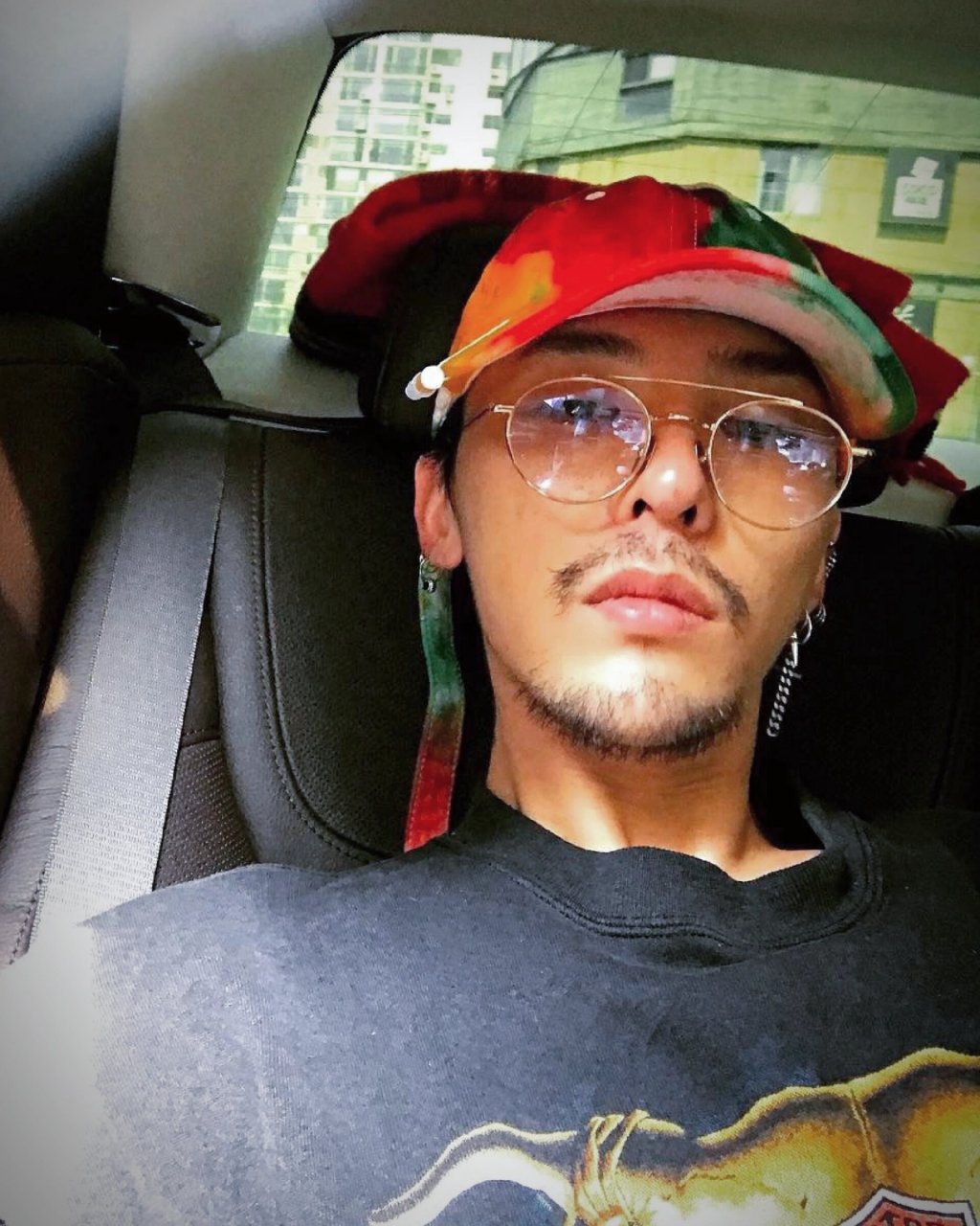 胡须型男鉴赏|「渣龙」的胡须魅力谁懂啊 g-dragon权志龙因为独特的