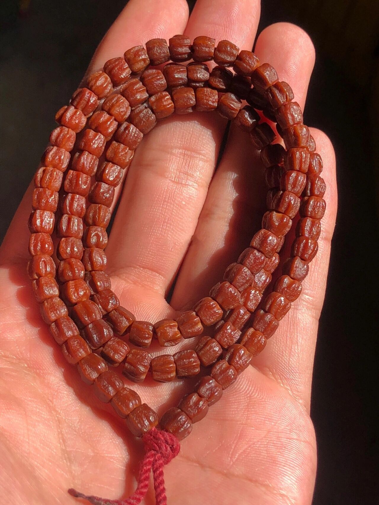 油性密度越高后期出来的效果越好 2.