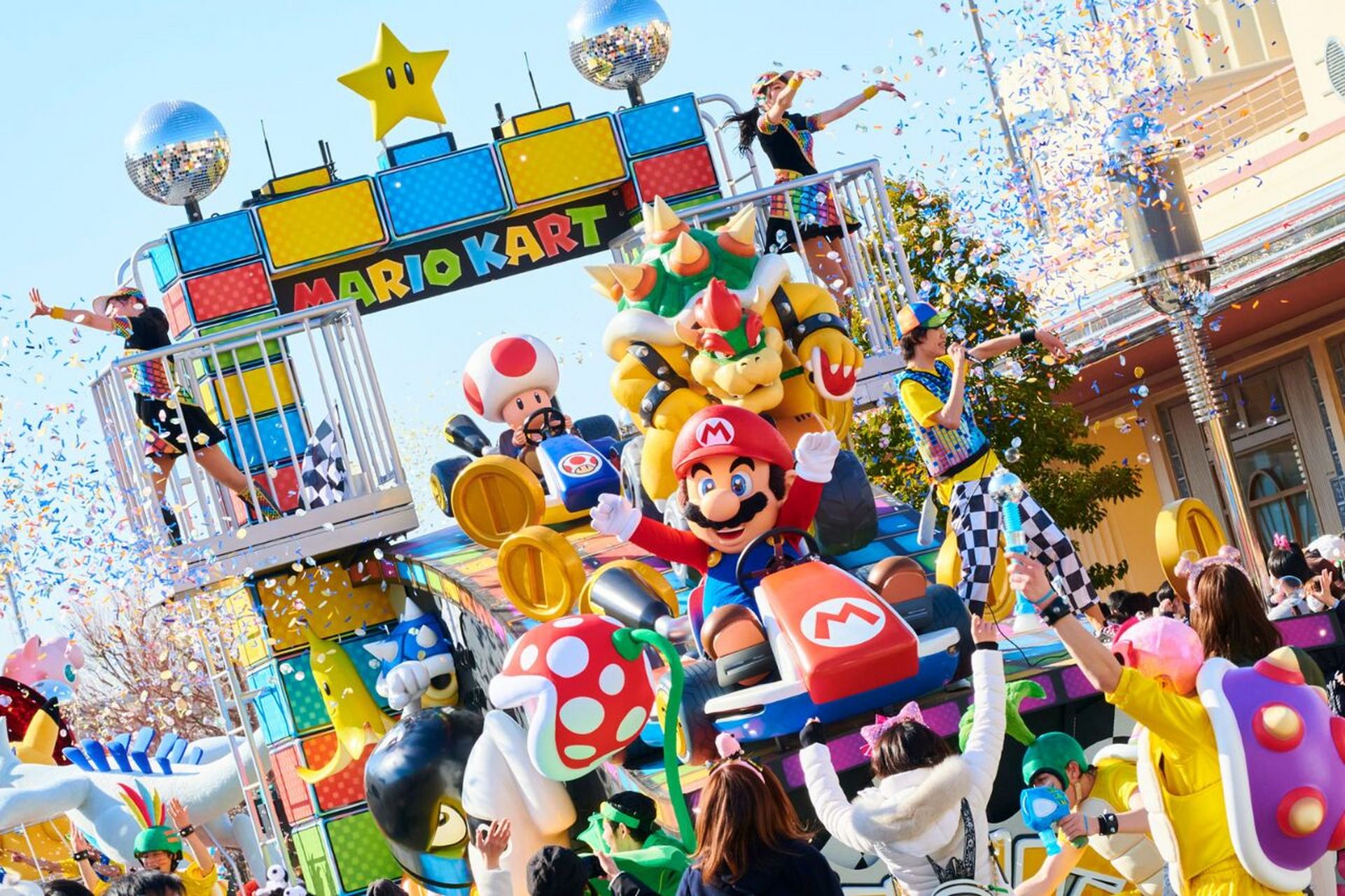 日本环球影城 《马车》主题花车来了～ 日本环球影城无极限巡游活动