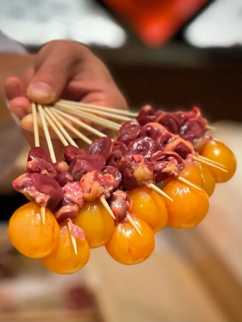 提灯是日本烧烤烧鸟里食材的一种 没吃过提灯,别说你懂居酒屋;没吃过