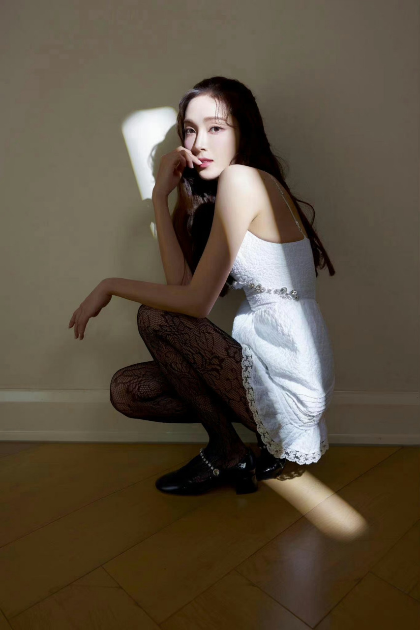 郑秀妍黑丝秀#郑秀妍