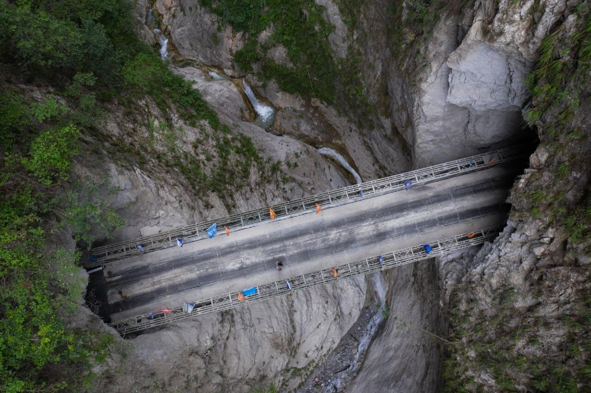 布拖县拉果乡图片