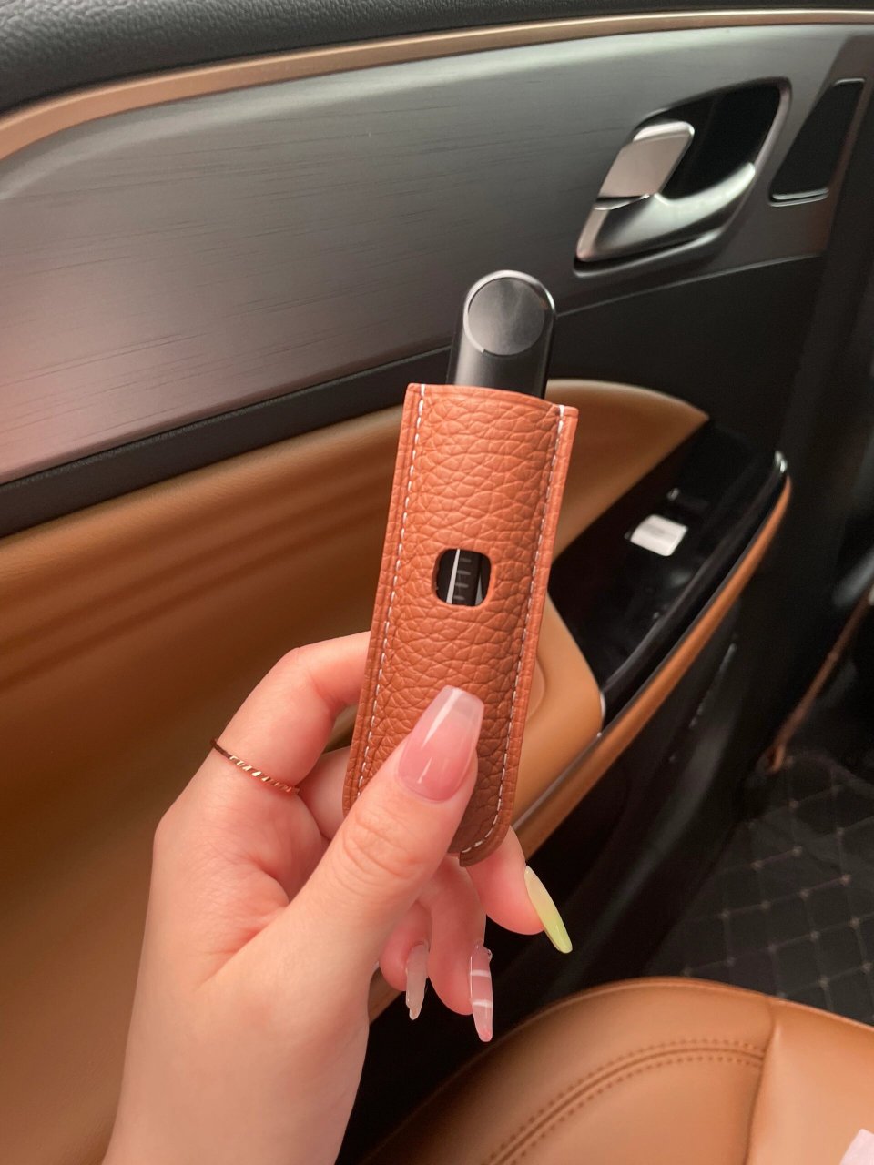 高端配置,奢华电子烟体验91 专为悦刻5代设计,爱马仕铂金包同款togo