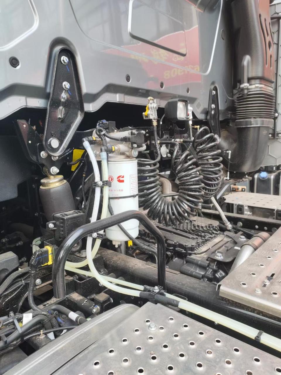 江淮纳威司达康明斯发动机