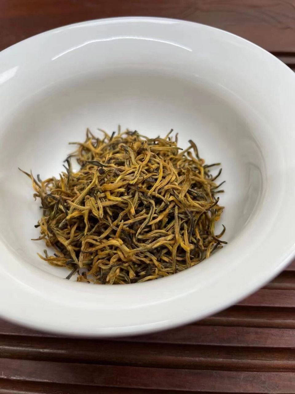 金骏眉极品全黄芽武夷山金骏眉礼盒装 金骏眉极品全黄芽,每一颗芽都是