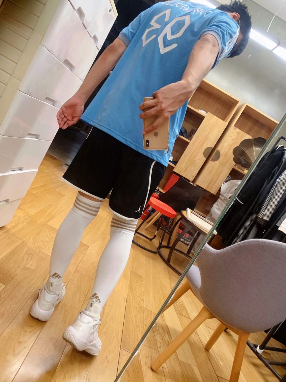 今日份足球小哥7115可吗?