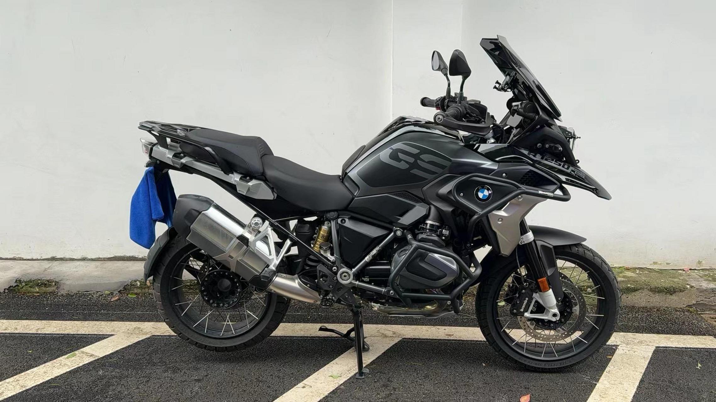 23年3月上牌bmw 1250gs水鸟,1700公里,17.3全国包运