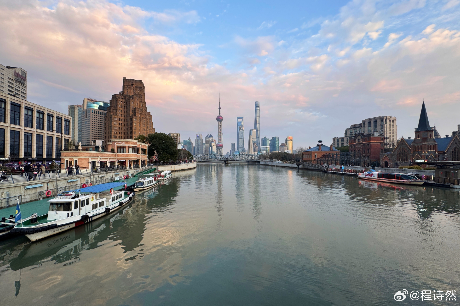 回魔都过年,找一处既能欣赏美景又适合漫步的地方,苏州河绝对算是一