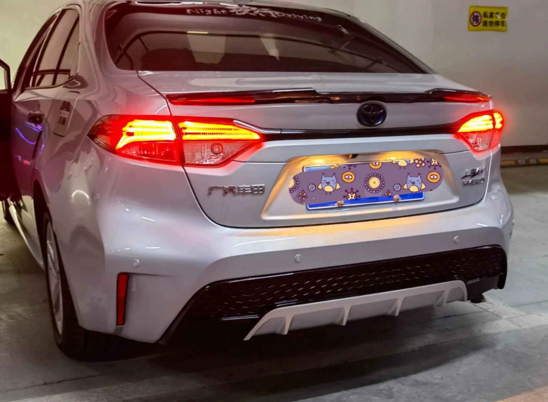 燃油版可以升级双擎尾灯  23款双擎也可以恢复双擎led尾灯尾灯 雷凌