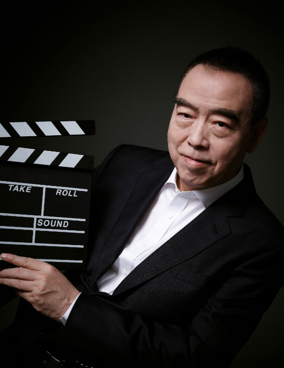 【陈凯歌获北影节终身成就奖 影人齐聚致敬电影引路人】4月26日,第