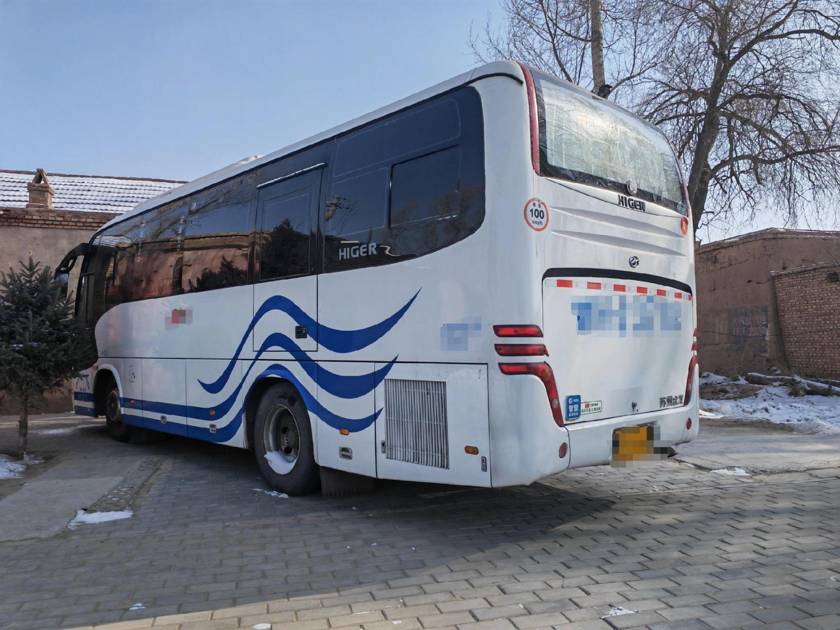 宇通6856型号2015年7月份35座,玉柴200马力,国4排放,气囊减震,锅炉