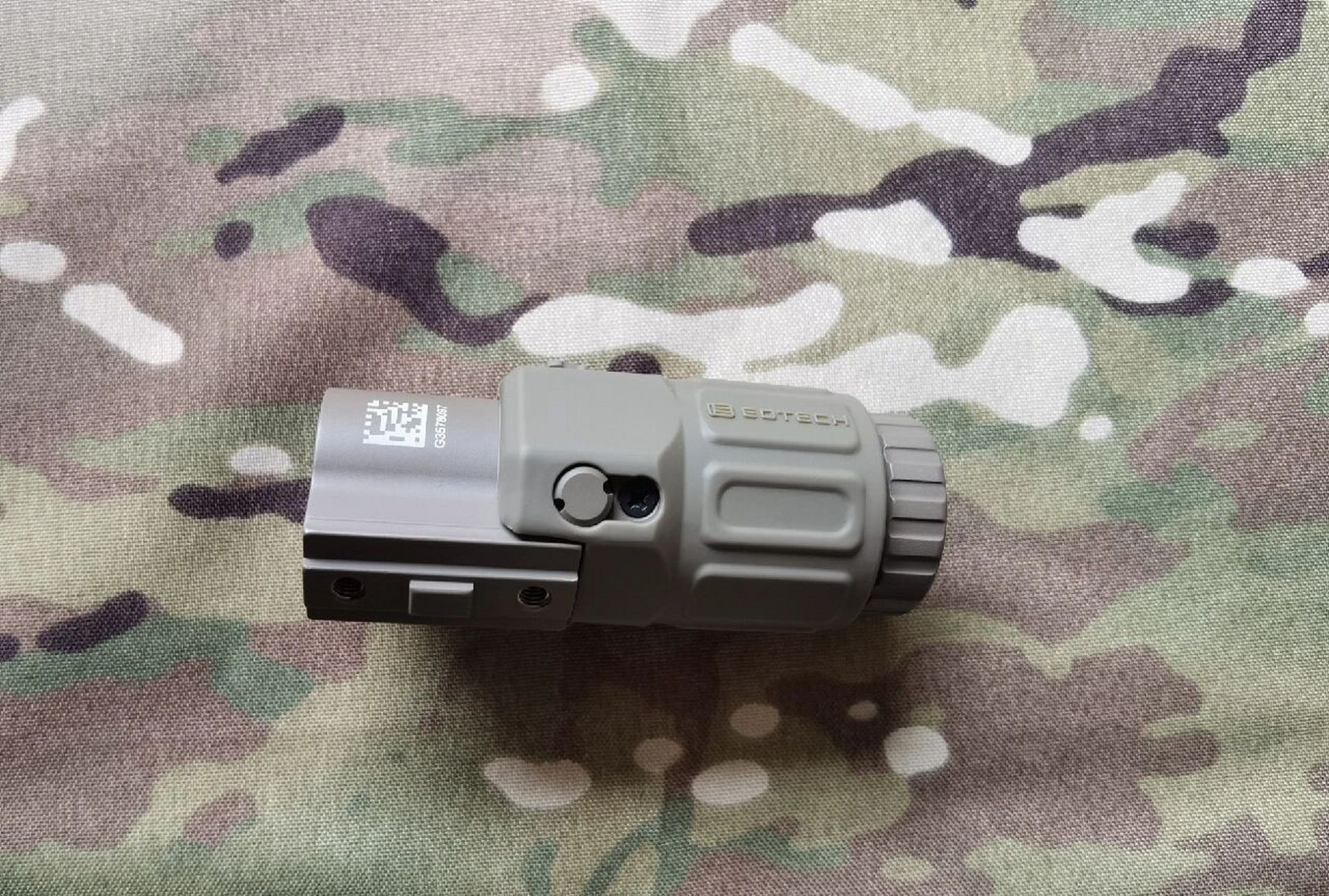 国产高品质g33三倍镜