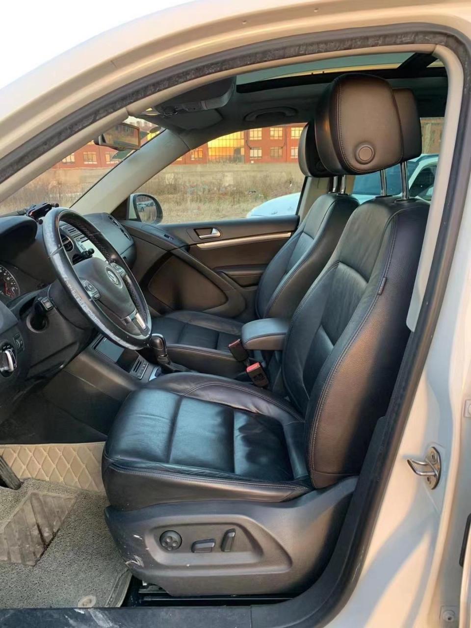 拿下精品(德国9990原装进口)柴油版 大众途威!