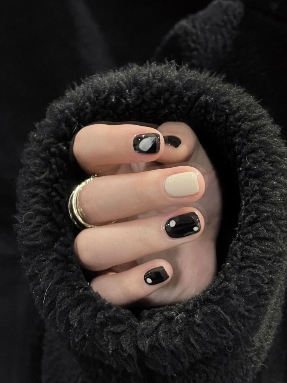 黑白美甲|wow喔～小熊猫94配色! 是我无法拒绝的黑白配啊啊.