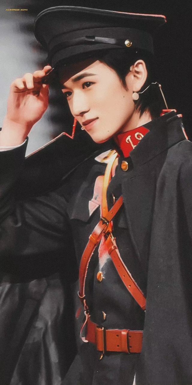 宋亚轩民国造型适配度##剧综汇精彩# 宋亚轩《王牌对王牌》民国孕型