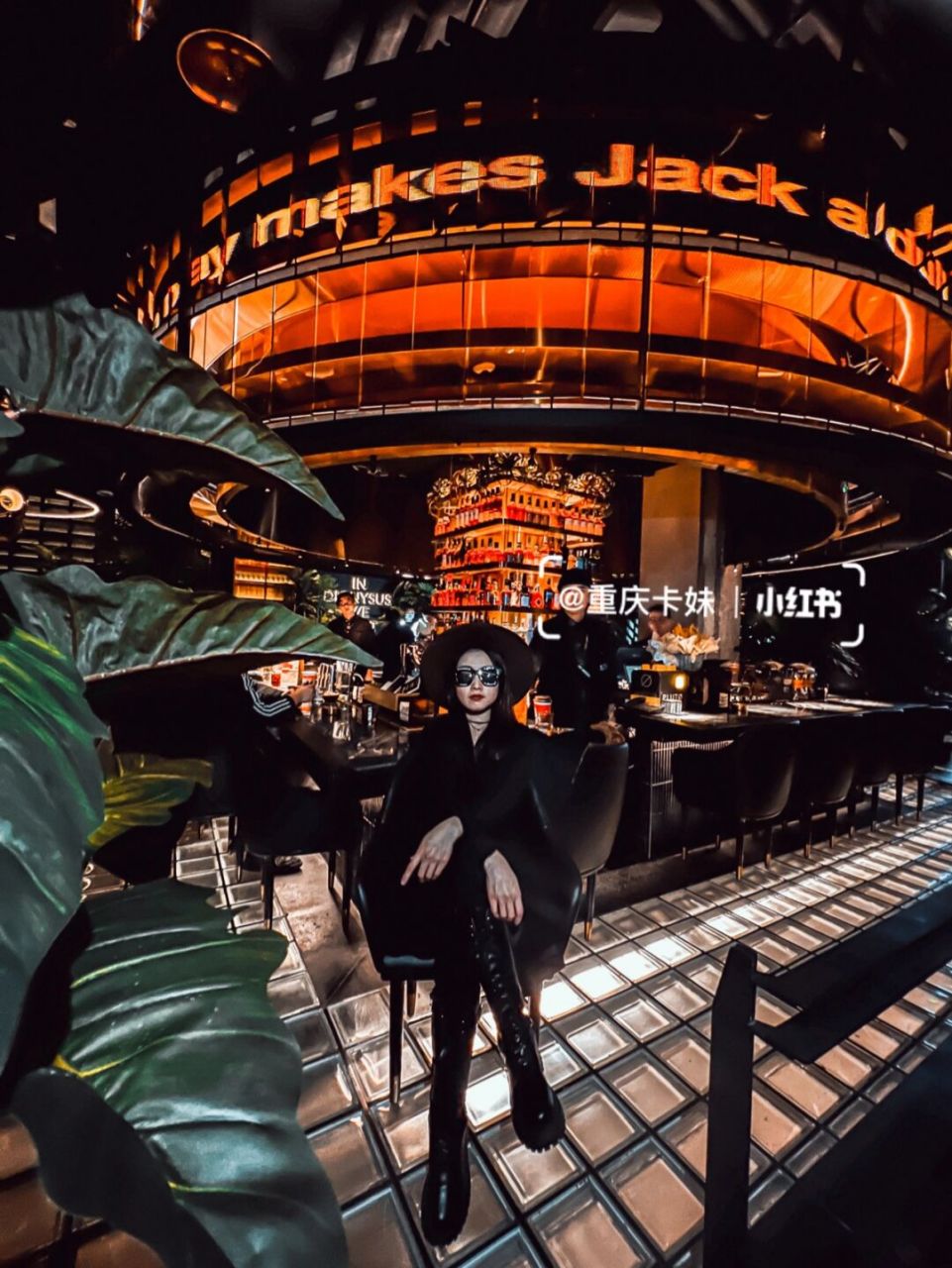 重庆新店pluto|神秘黑暗的热带雨林酒吧90 如果可以,我想迷失在这个