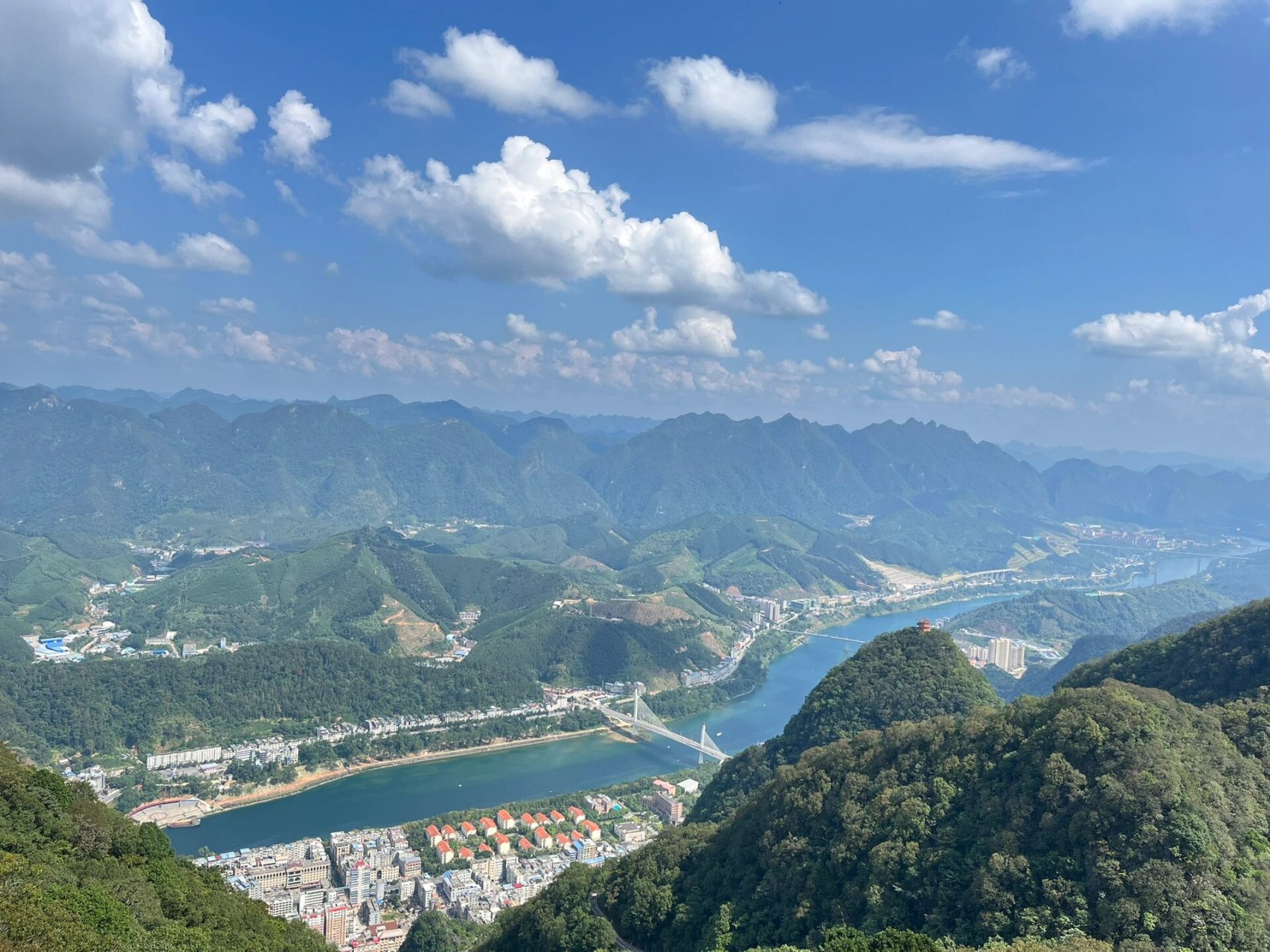 仙境天峨龙滩大峡谷森林公园