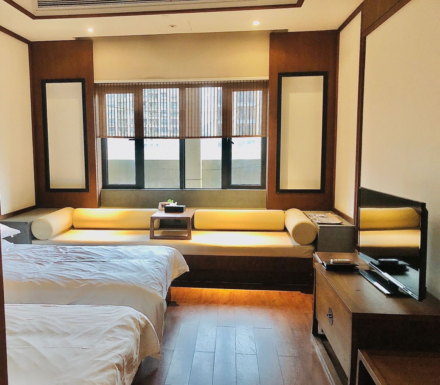 普陀山如是心酒店 普陀山如是心公益酒店,1块钱,我和我母亲入住了两天