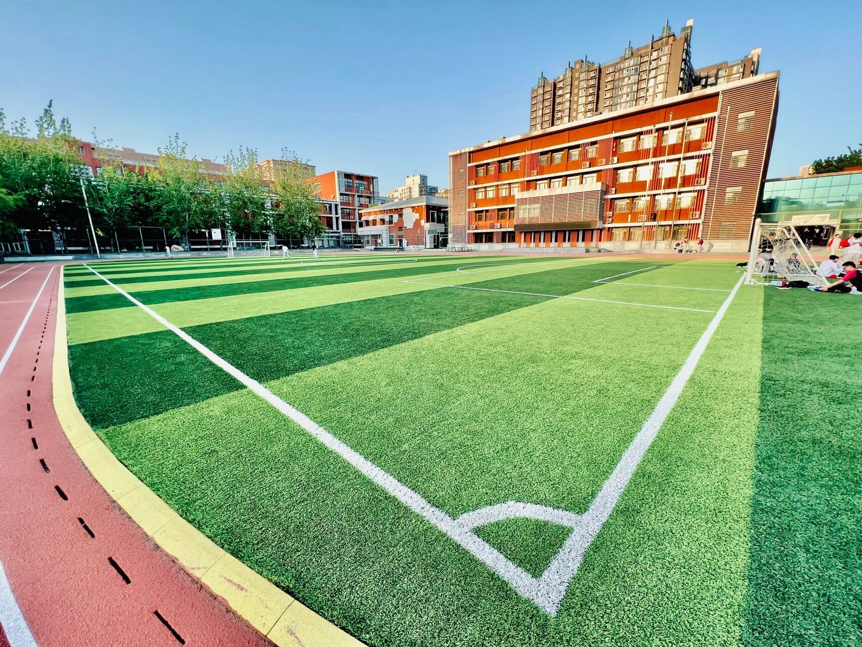 欢迎报考北京市第五十中学! 50中,踏踏实实办学,用心教书育人.