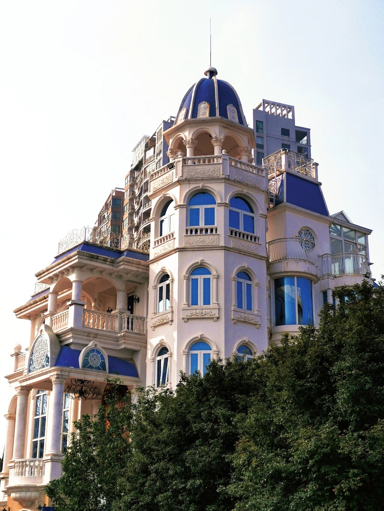 南宁滨江别墅区