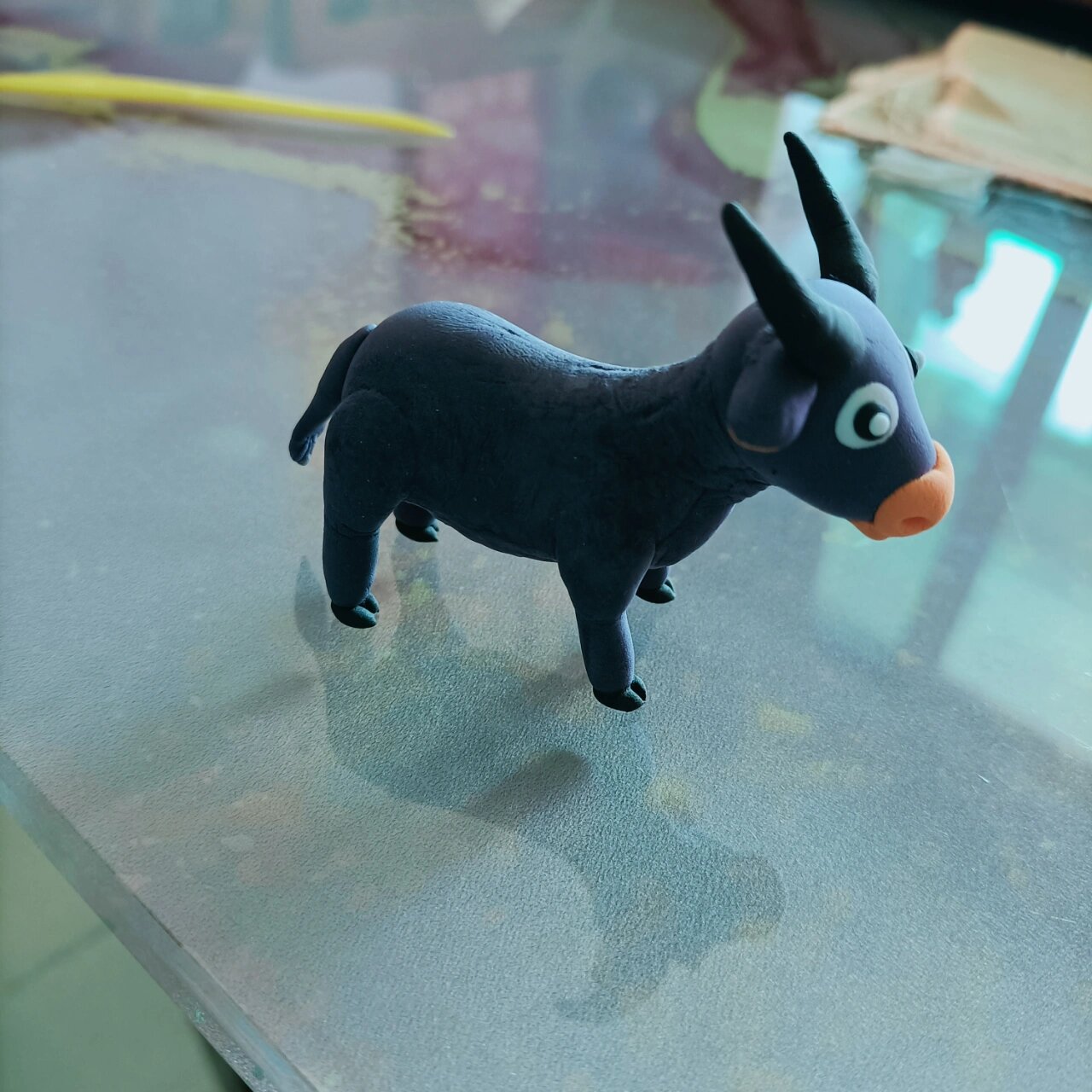 粘土小动物(牛)