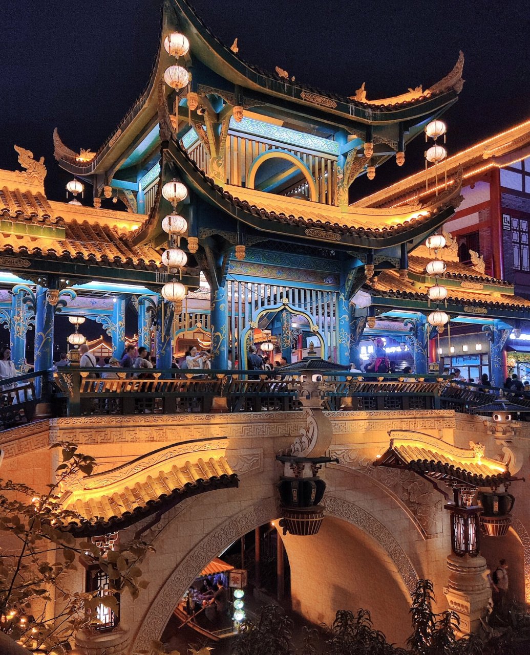 眉山:东坡印象水街,四川的大唐不夜城 无需门票,开放时间为早上8点至