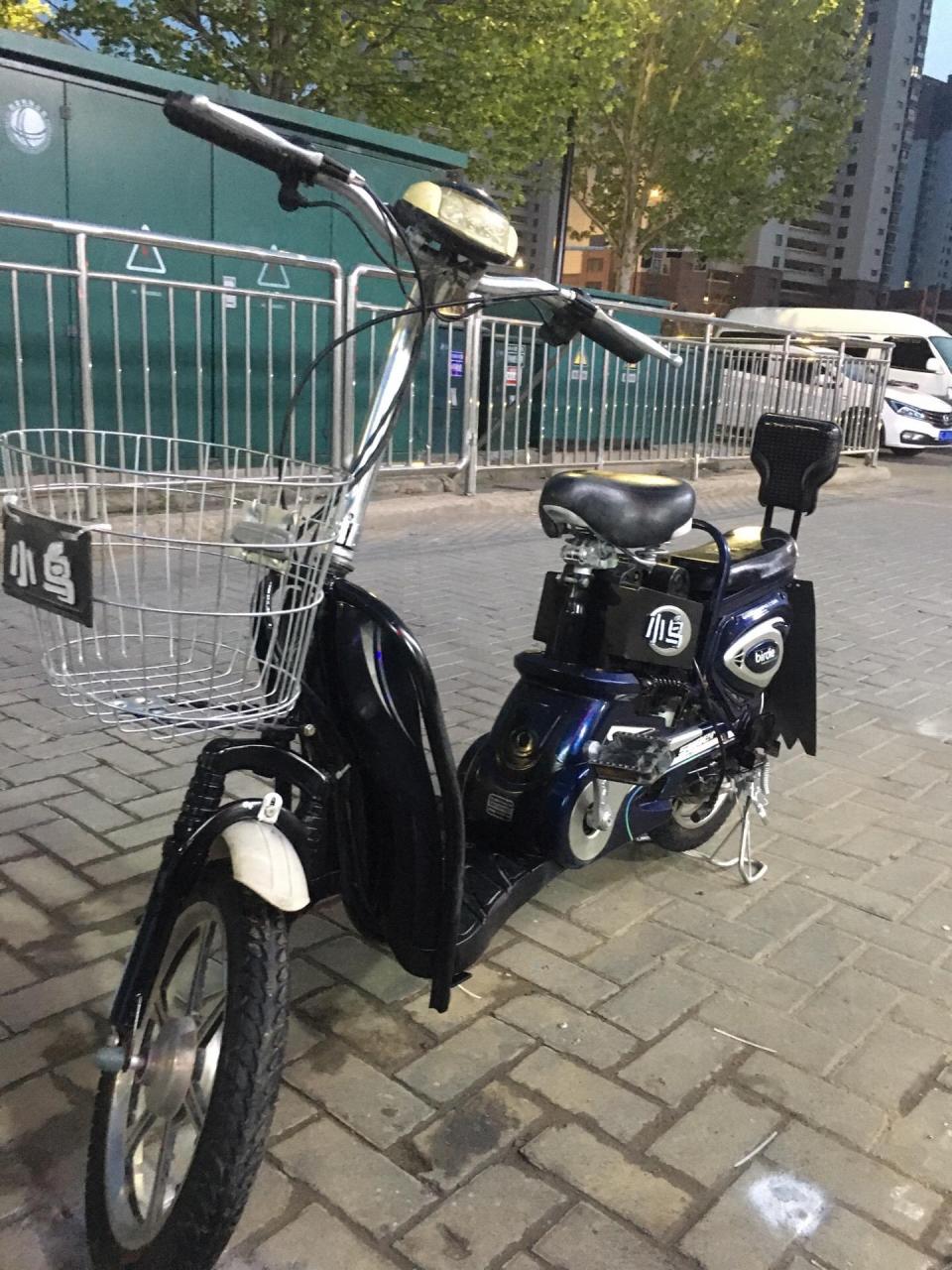 小鸟电动车
