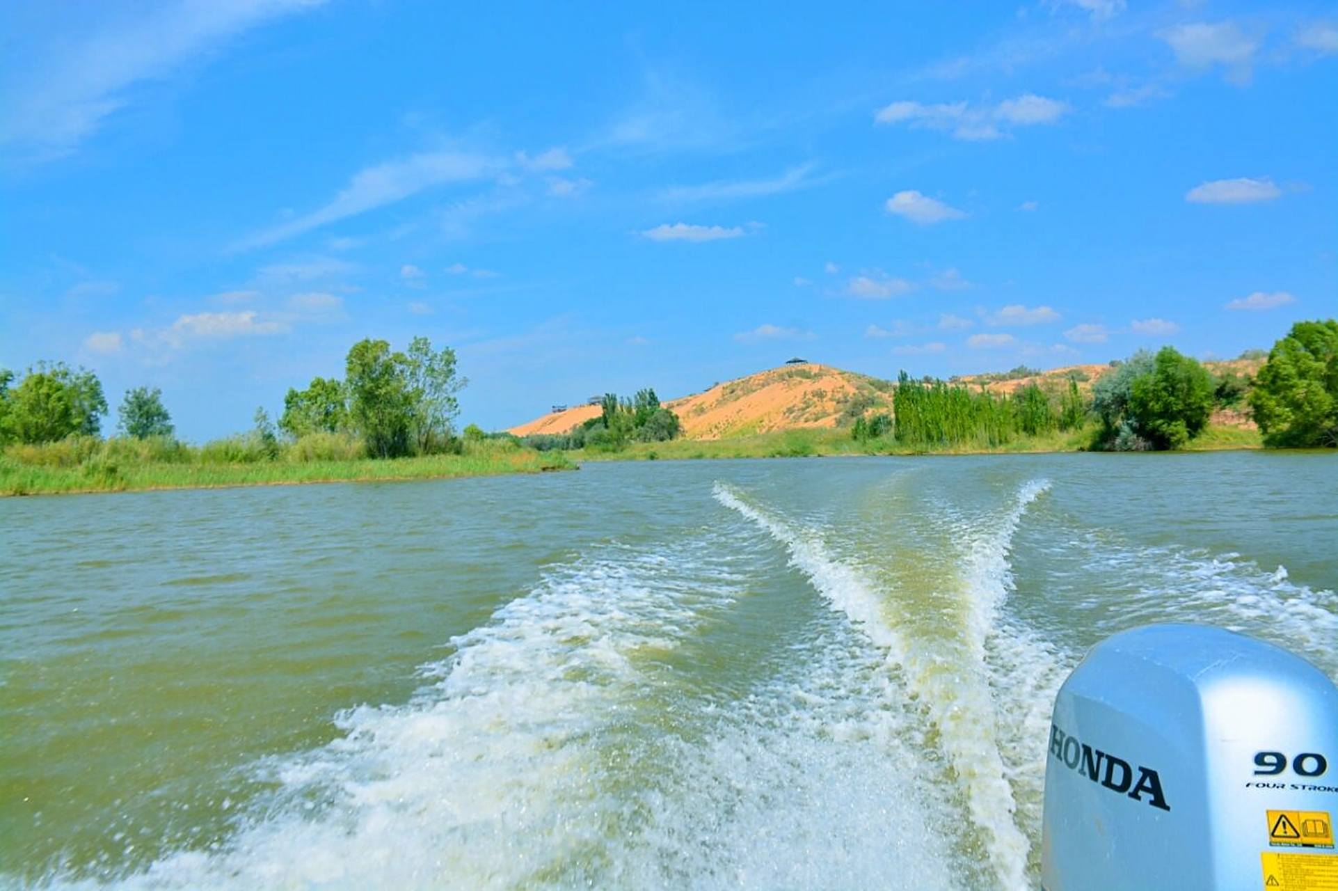黄河千年古渡-黄沙古渡 黄沙古渡原生态旅游景区是国家aaaa级旅游景区