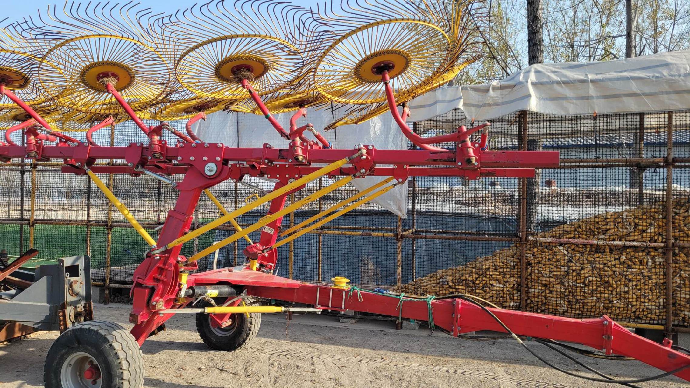 22年冀旋搂草机,十盘,80齿,不要问我能不能发货,救援车给老板们送到家