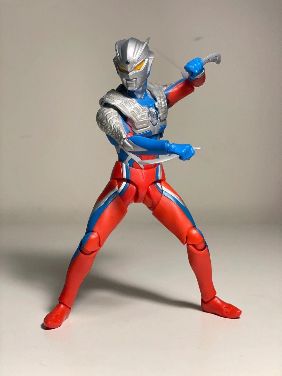 shf 赛罗奥特曼 第三方自制披风 披风完爆万代出的棉被 	 顺便带几张