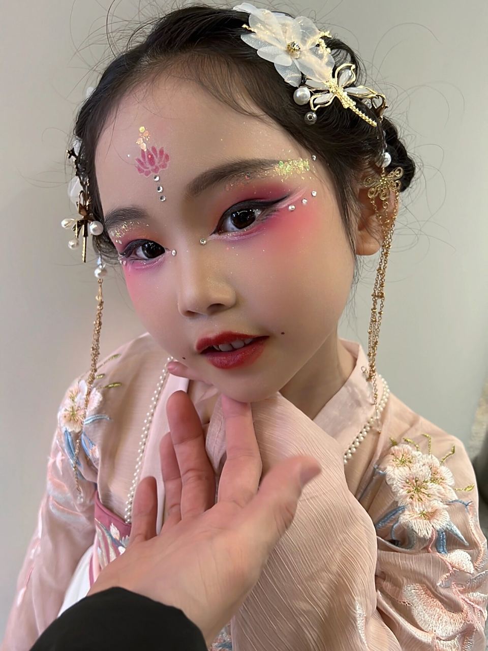 汉服妆容|儿童演出舞台妆