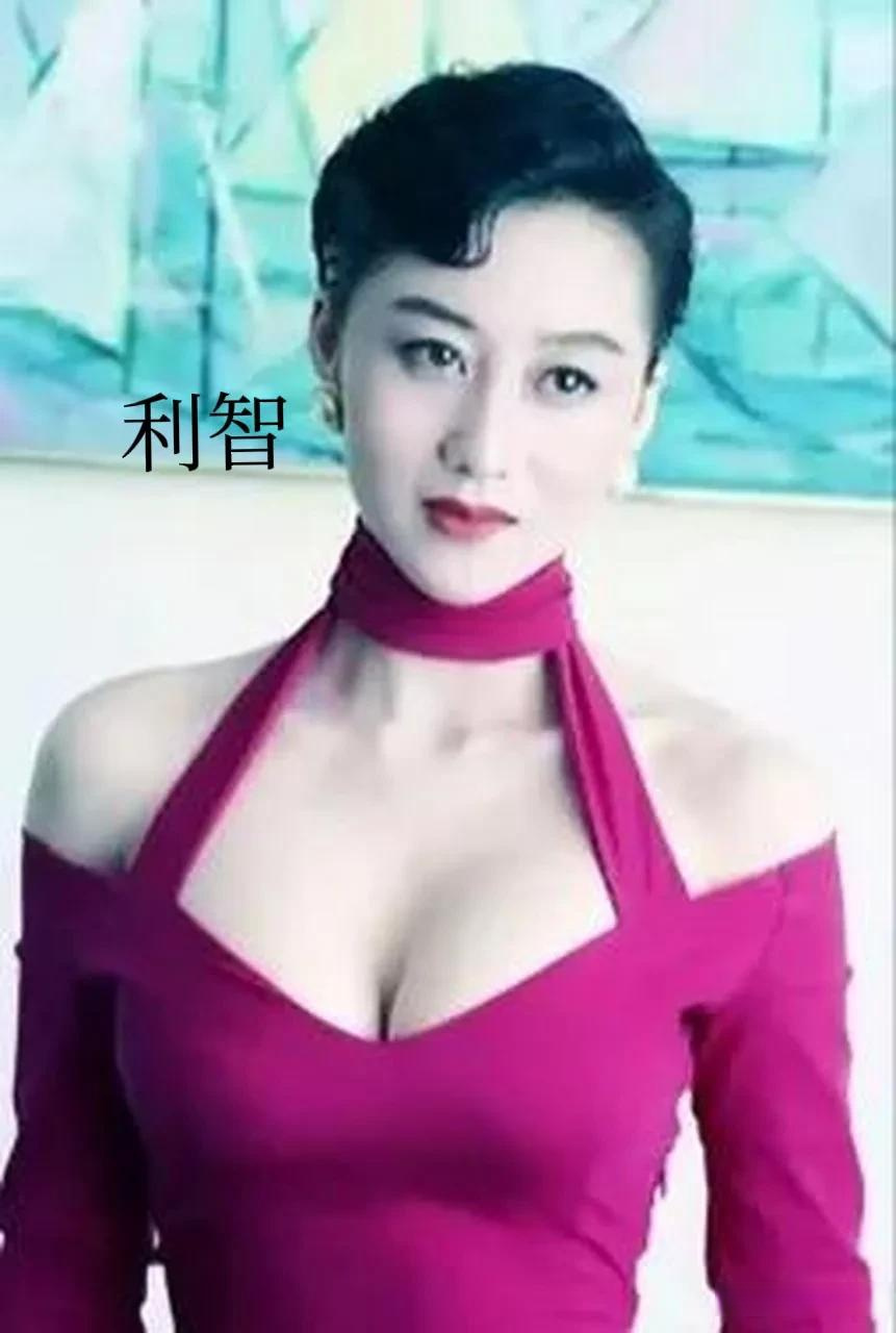 ",在《开讲啦》节目中观众提问了功夫巨星李连杰这一提问,这可把主持