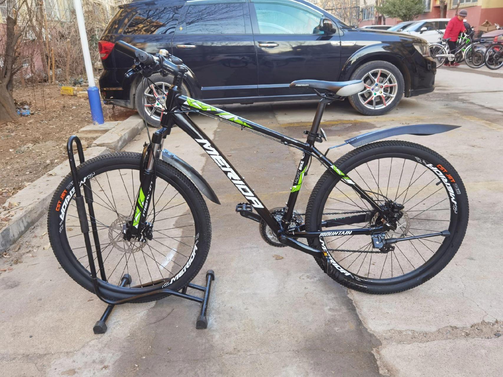 美利达勇士500d山地车,禧玛诺24速油压碟刹,,26轮组,铝合金17寸车架