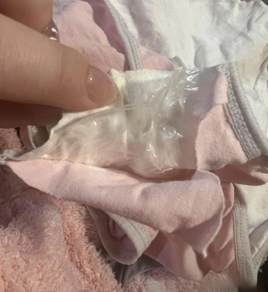 防漏姨妈内裤居然里面加一层塑料膜中医讲究人体的气血需通畅运行,且